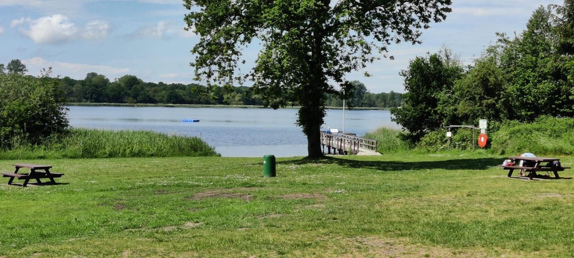Ferienwohnung Reitanlage Baerenz Selk Bagian luar foto